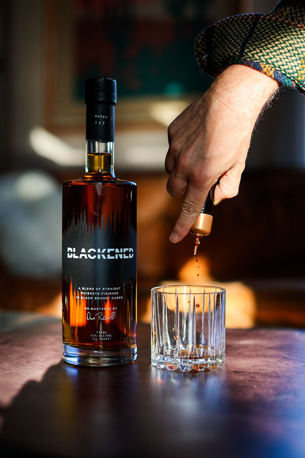 What Can You Mix With Whiskey? 9 Best Whiskey Mixers BLACKENED Whiskey