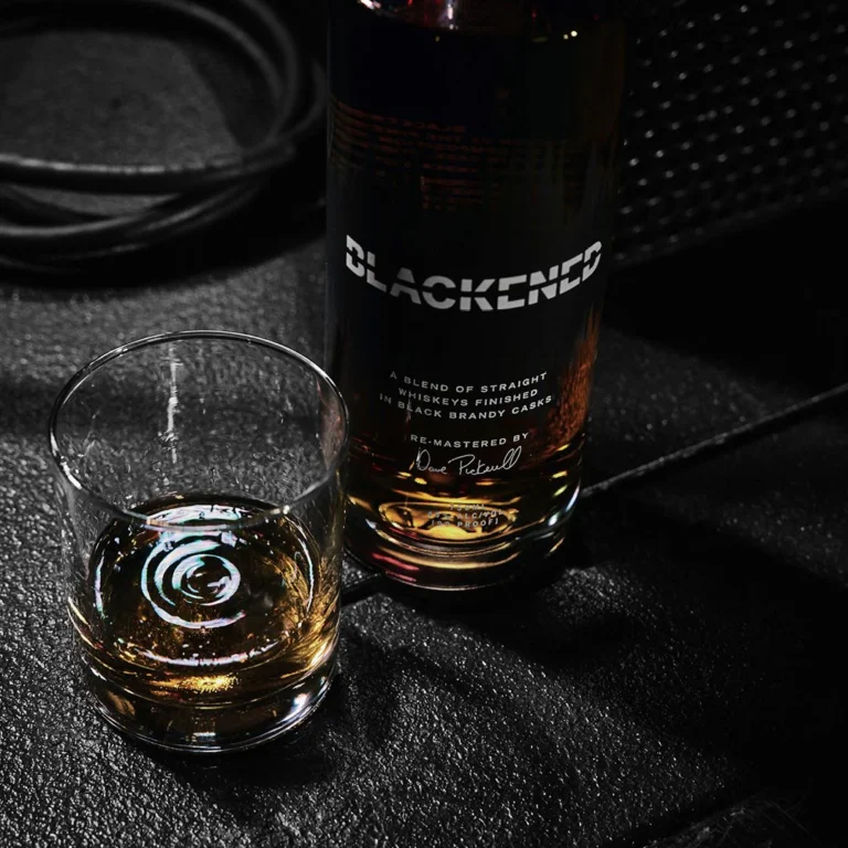 BLACKENED Whiskey Flagship Glass